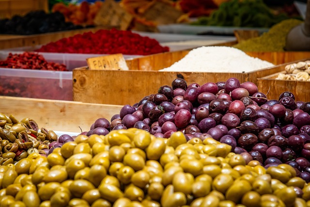Avrupa'nın Zeytin İhtiyacı Türkiye’den Karşılanıyor Avrupa'nın Zeytin İhtiyacı Türkiye’den Karşılanıyor